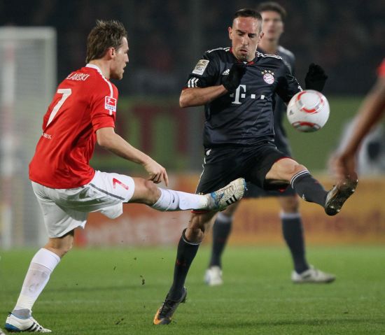 疑为教练和 疑为教练和