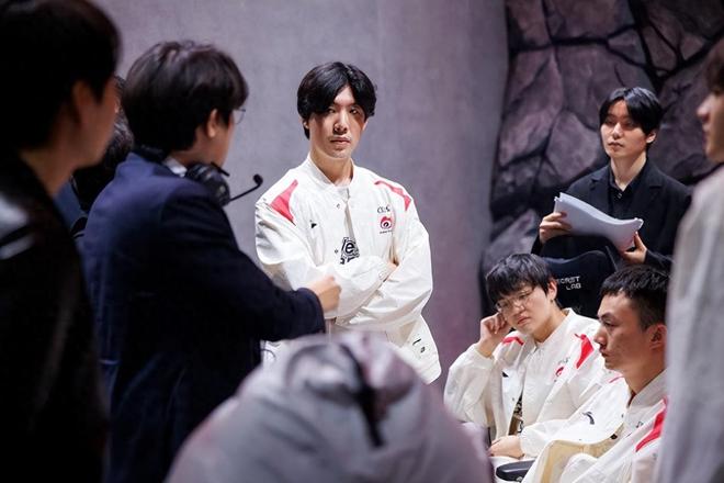 他在比赛中 他在比赛中