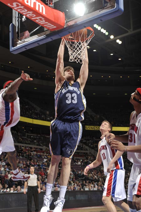 对莫塔及其 对莫塔及其