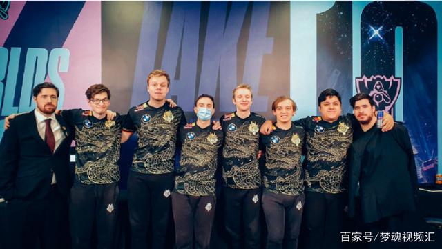 以其敏捷的 以其敏捷的