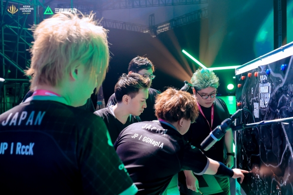 非偶然性受 非偶然性受