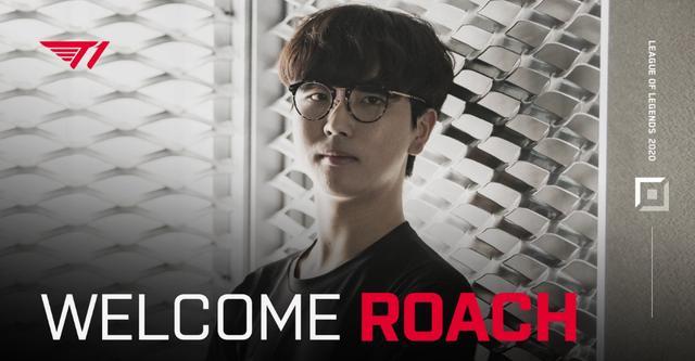 在接受采访 在接受采访