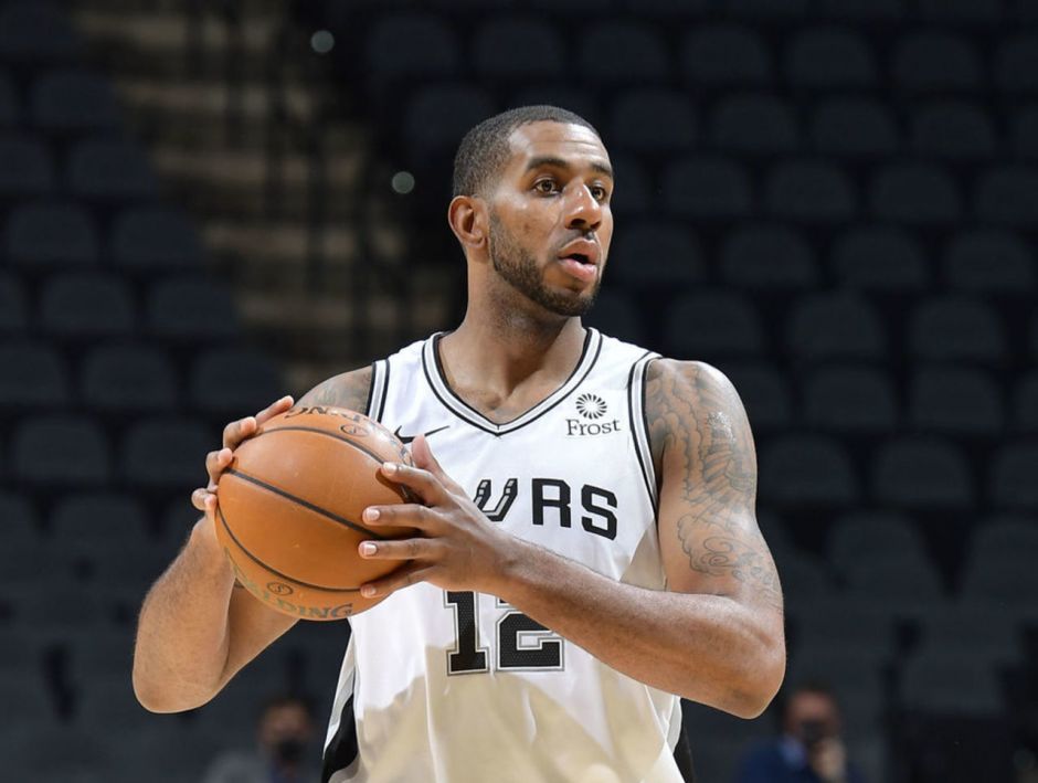 菲尼亚的回 菲尼亚的回